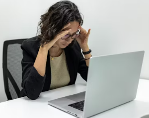 만성 두통 원인 치료법 증상