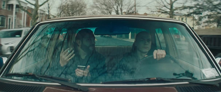 영화 '아노라' (Anora) 리뷰 - 강렬한 스토리와 현실적인 로맨스!