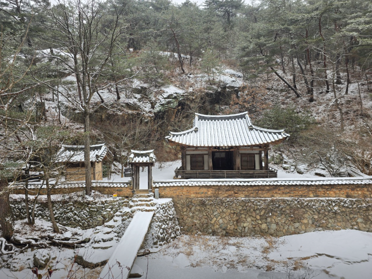 만휴정