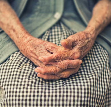 치매 초기증상 8가지 원인과 예방법