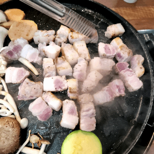 생생정보[가격파괴 Why] 맛집 권반장 삼겹살&amp;#44; 진짜 이 가격 맞아? 