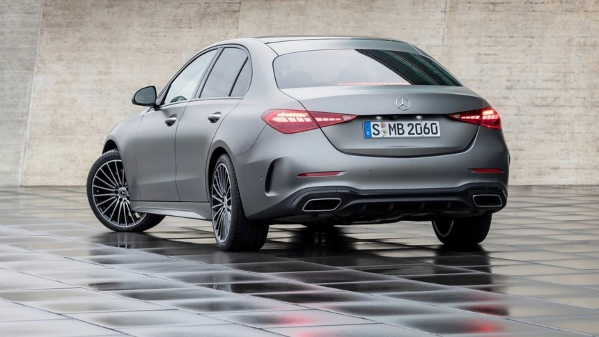 벤츠 6세대 C클래스 후면