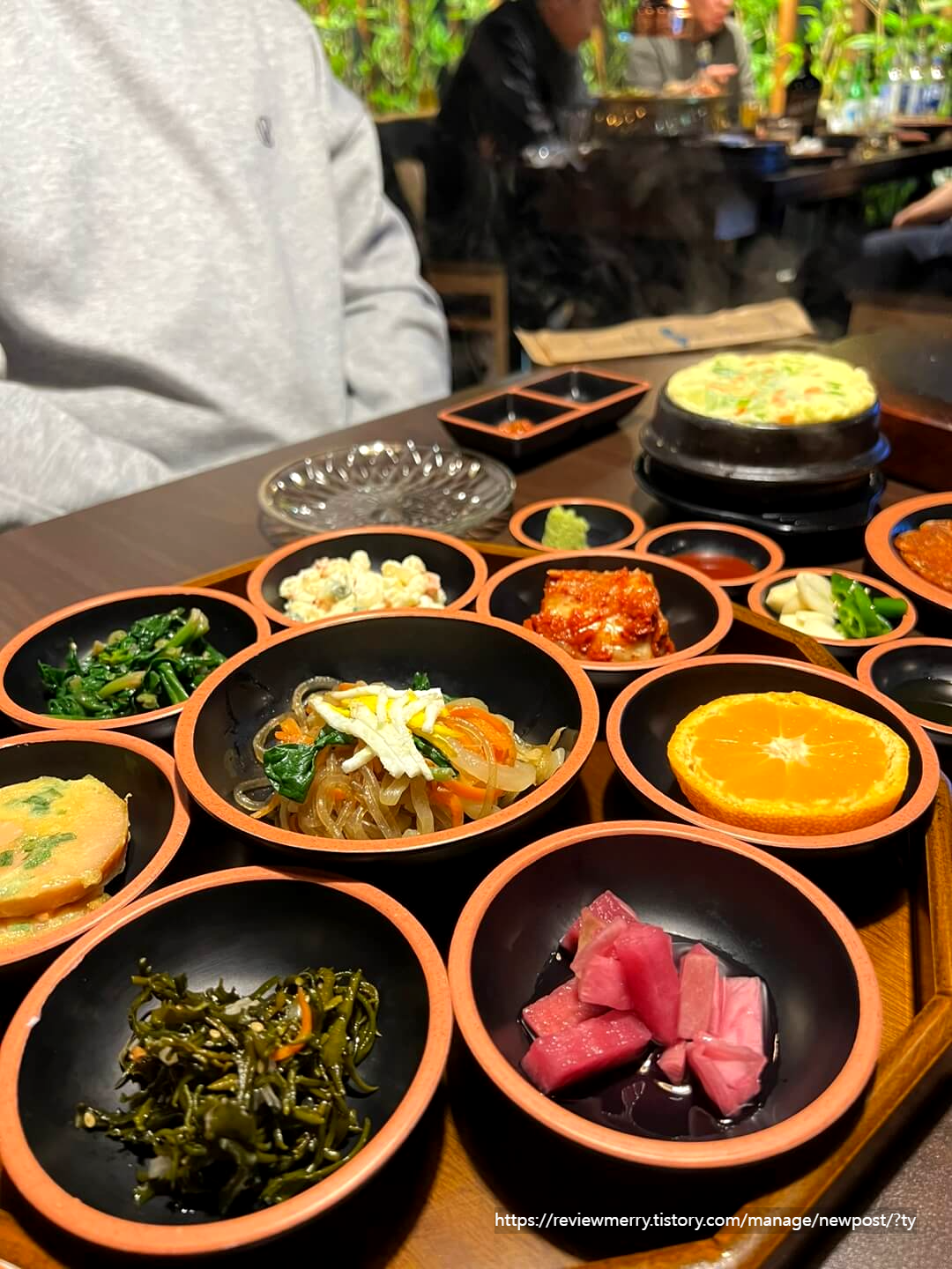 기본반찬 확대사진