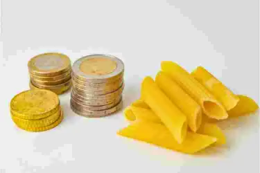 국제 원자재 가격변동이 세계경제에 미치는 파급효과