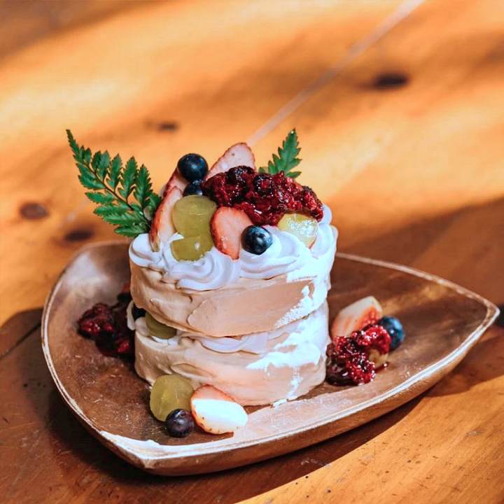 토요일은 밥이좋아 서울숲 성수 수플레 팬케이크 맛집 과일 얼그레이크림 크림브륄레 말차 초콜릿 티라미수 파블로바 서울 핫플 재벌집 장손 김남희 토밥 좋아 방송정보