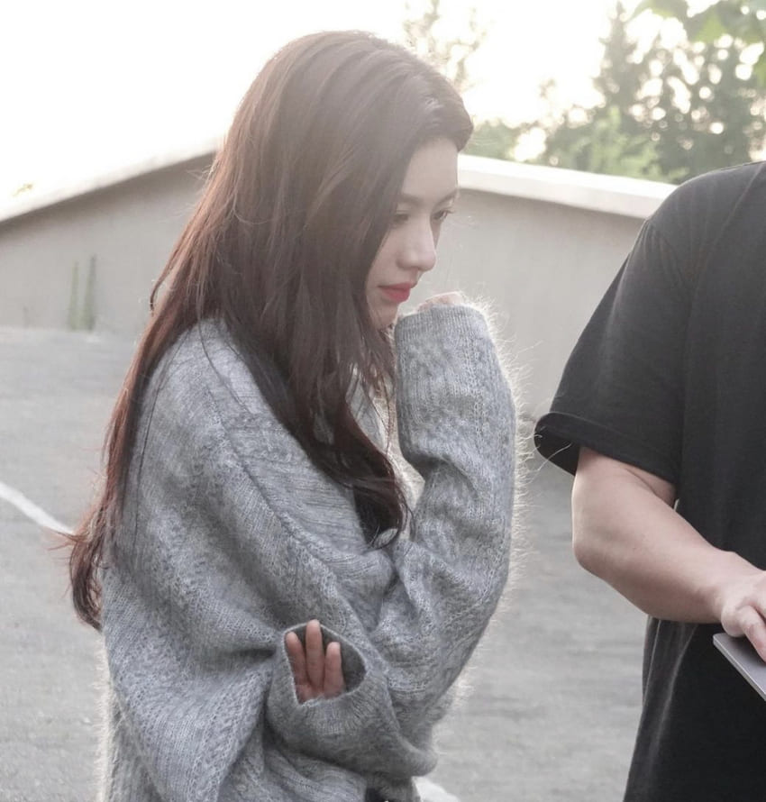 고윤정 사복 패션