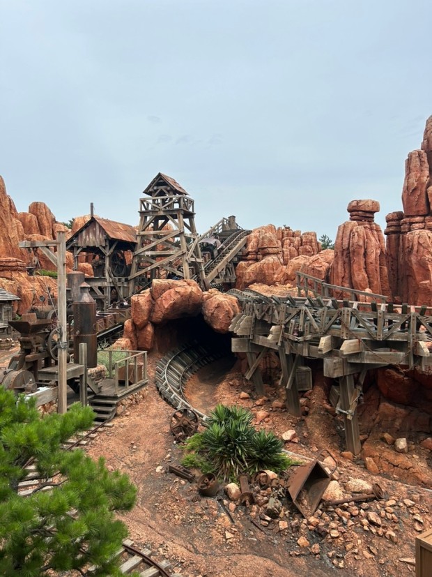 도쿄 자유여행 추천 관광명소 디즈니랜드 놀이기구 추천 TOP 7