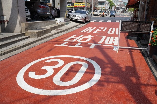 터널 안 차선 변경, 자동 단속됩니다 – 스마트카메라 주의 관련 사진