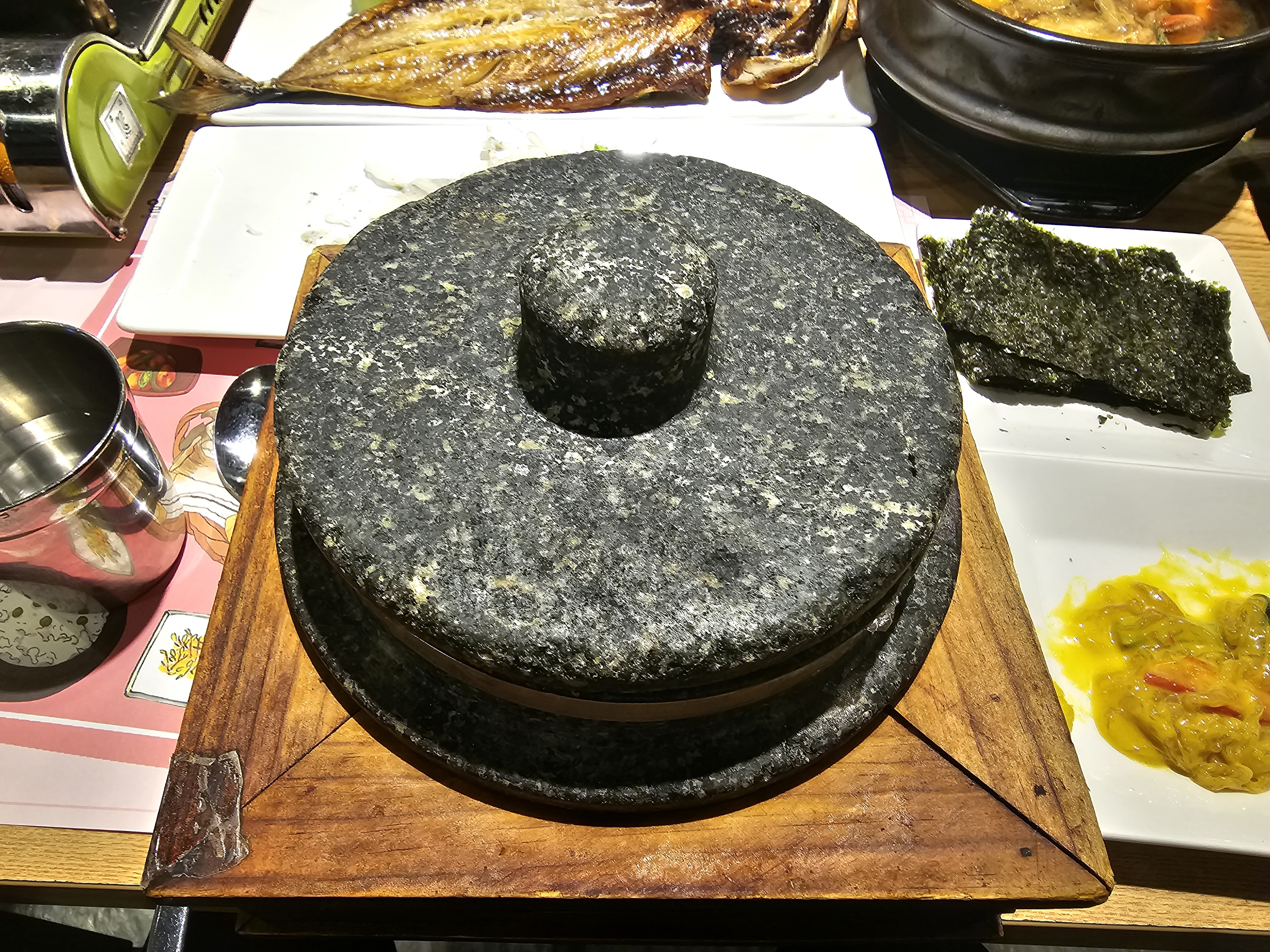 강원도_삼척시_일미담_일미담스페셜정식_돌솥밥