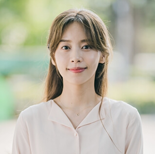 유초희 (홍지희)