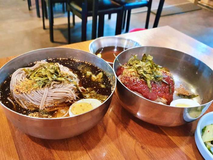 백반기행 안재모 편 물 막국수 비빔막국수 들기름막국수 온면 소고기 편채 고양 원당 맛집 소개