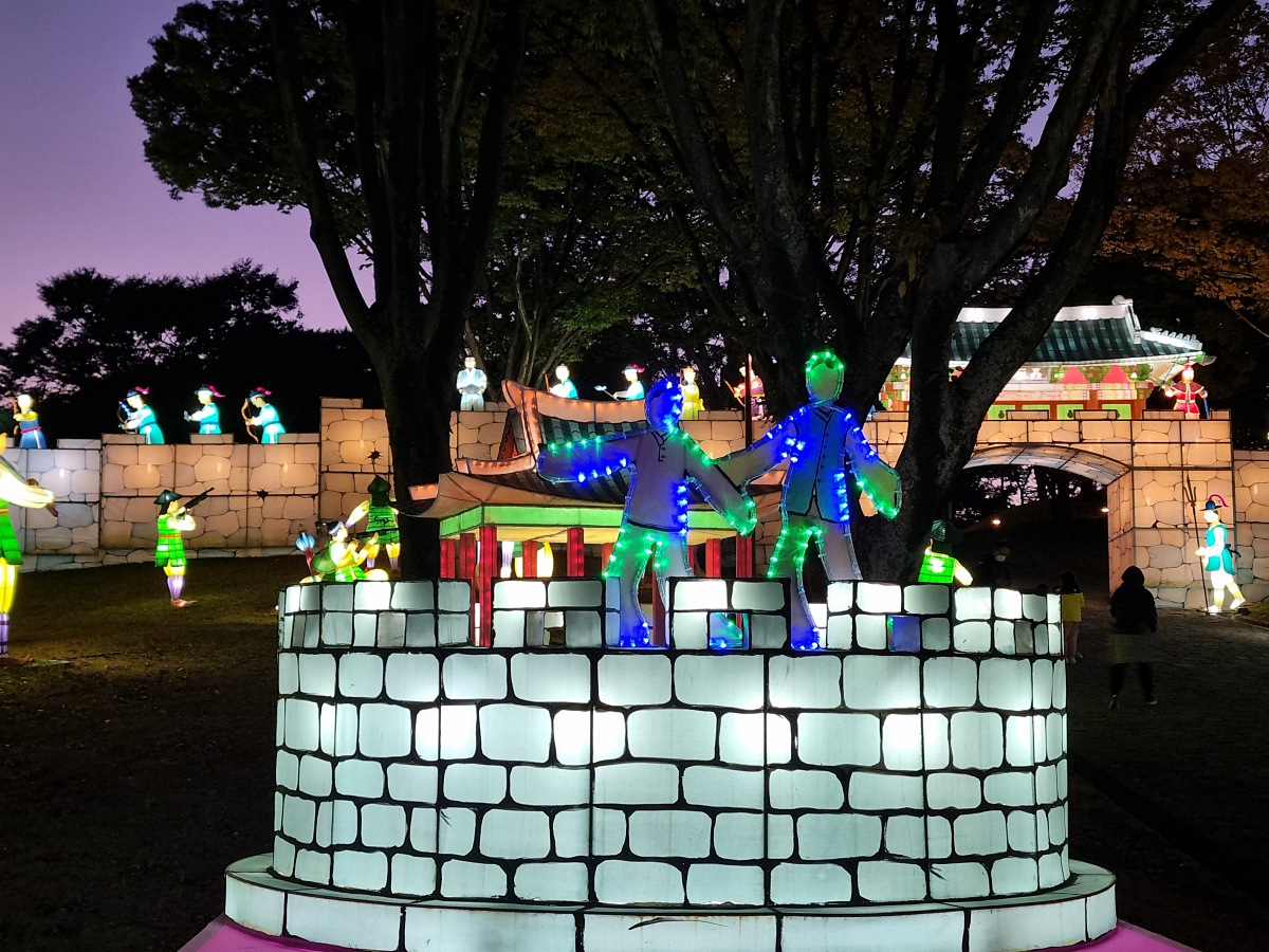 진주 남강유등축제 후기: 진주성&amp;#44; 촉석루&amp;#44; 부표 이용 팁&amp;#44; 골든튤립 호텔