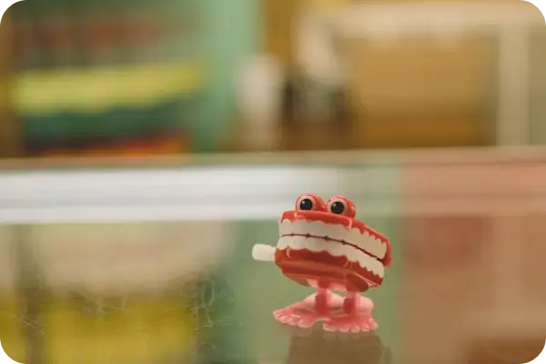 동안 비결? 치아 관리가 답이에요! 인상이 바뀌는 놀라운 변화