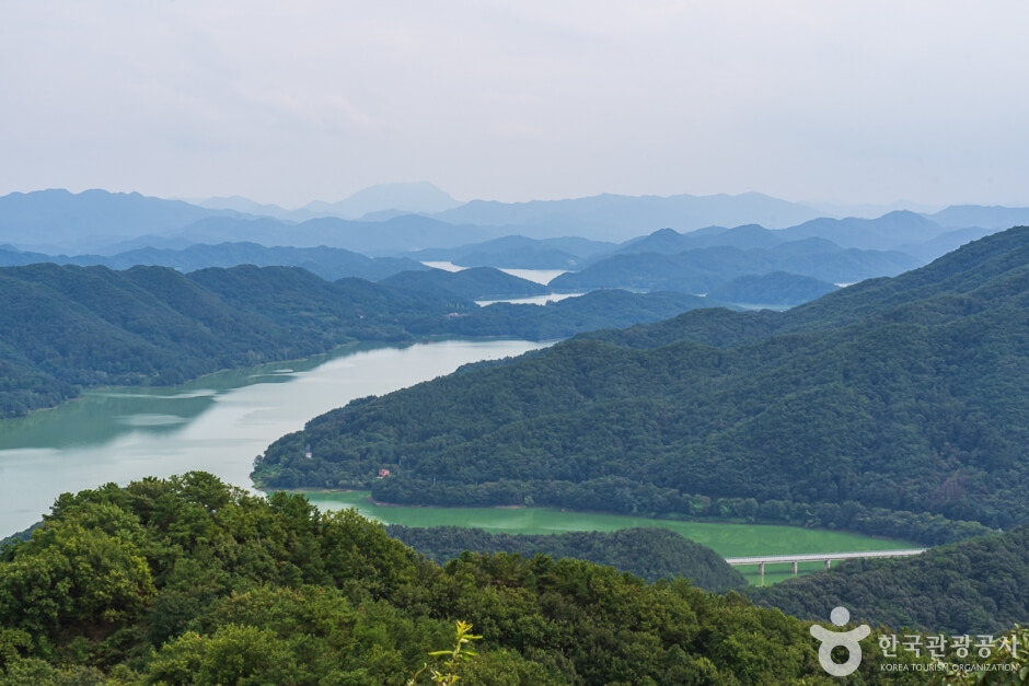 청주 양성산 정상
