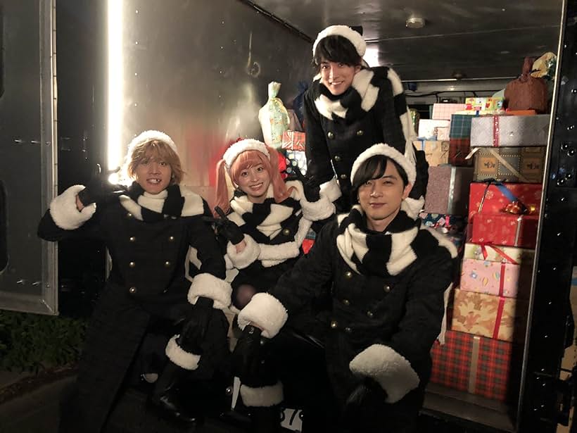 일본 코미디 판타지 크리스마스 영화다시보기추천 블랙 나이트 퍼레이드 결말 후기 리뷰 - 호평과 혹평