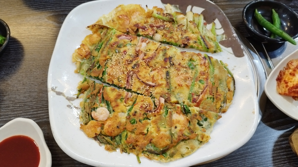 진주손칼국수 해물파전