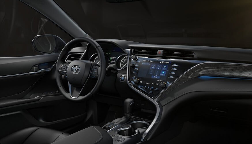 토요타 캠리 실내