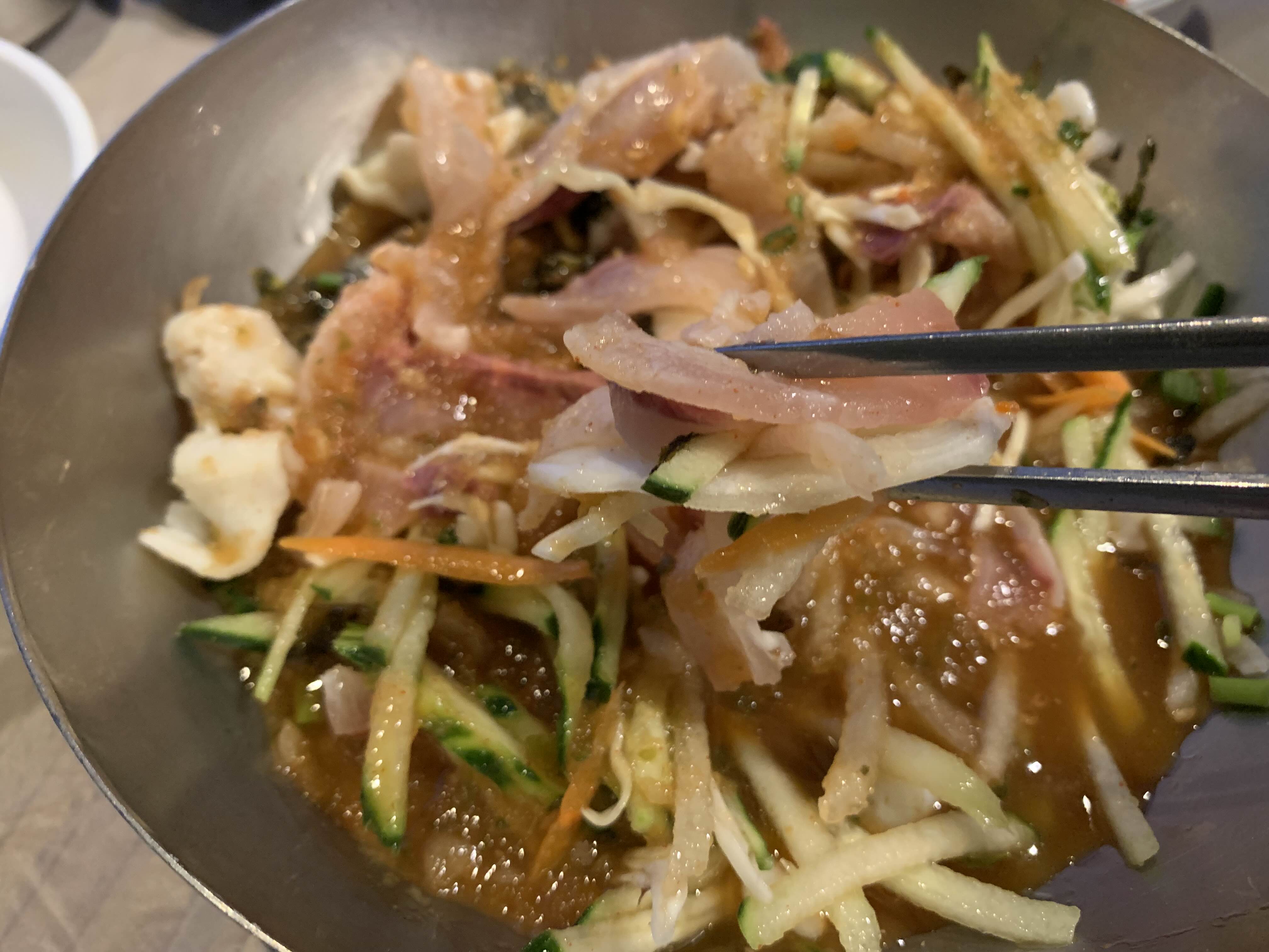 돌고래횟집 스페셜 물회