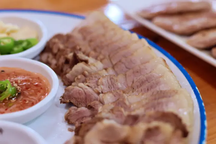 강원도 원주 오색 만두 전골 그리고 메밀 막국수 맛집 추천