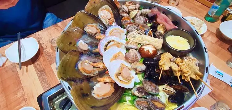 투데이 맛있는 메뉴 조개 전골 맛있는 식당 추천 부산 개금 맛집