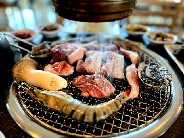 제주성산맛집베스 현지인추천제주도여행2,
바당집, 온더스톤 브런치카페, 떠돌이식객, 범식당, 지은이네밥상, 그리운바다성산포, 성산마씸, 고기다, 커큐민흑돼지,백록횟집