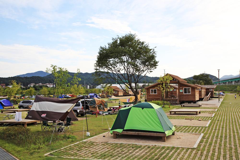 캠핑의 성지, 자라섬캠핑장 소개