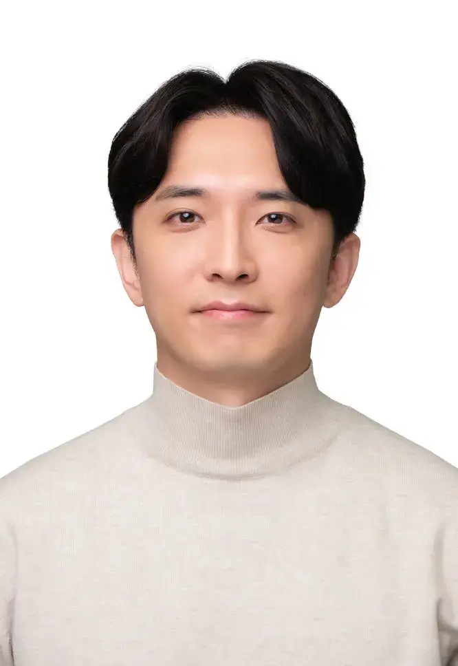 커넥션 등장인물 사진