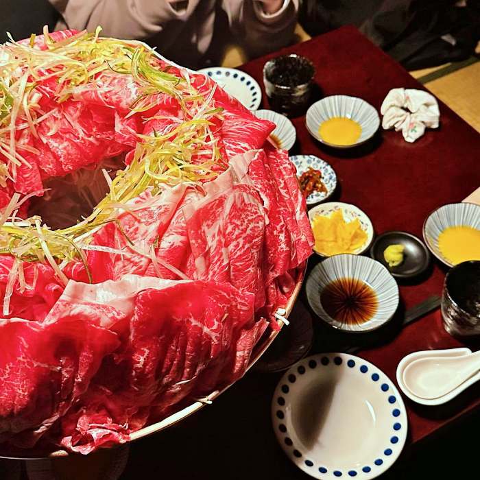 생생정보 신촌 연희동 냄비 위 화려하게 피어난 꽃샤부샤부 맛집