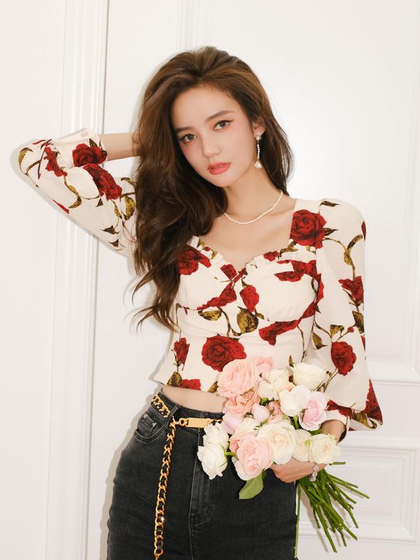 신스덴 로즈 스퀘어넥 블라우스