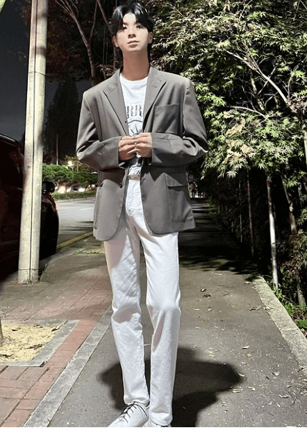 정동원사진