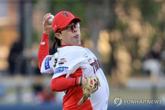 양현종 2200K 대기록 달성! KIA 타이거즈 롯데전 4-3 역전승 및 대투수의 역사적 가치 분석