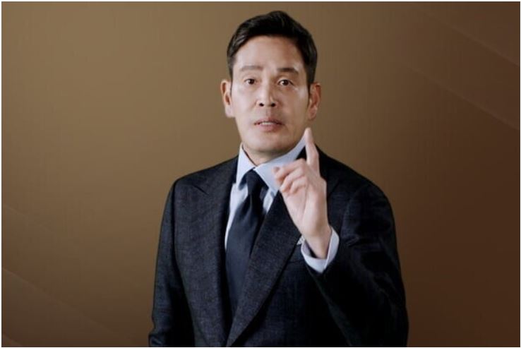 정용진 귓볼