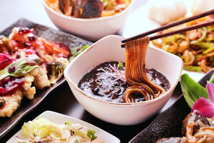생방송오늘저녁 정발산 일산 제주 흑돼지 탕수육 달인 동파육 삼선탕 담양 죽순 한우 볶음 프레쉬 유산슬 맛집 추천