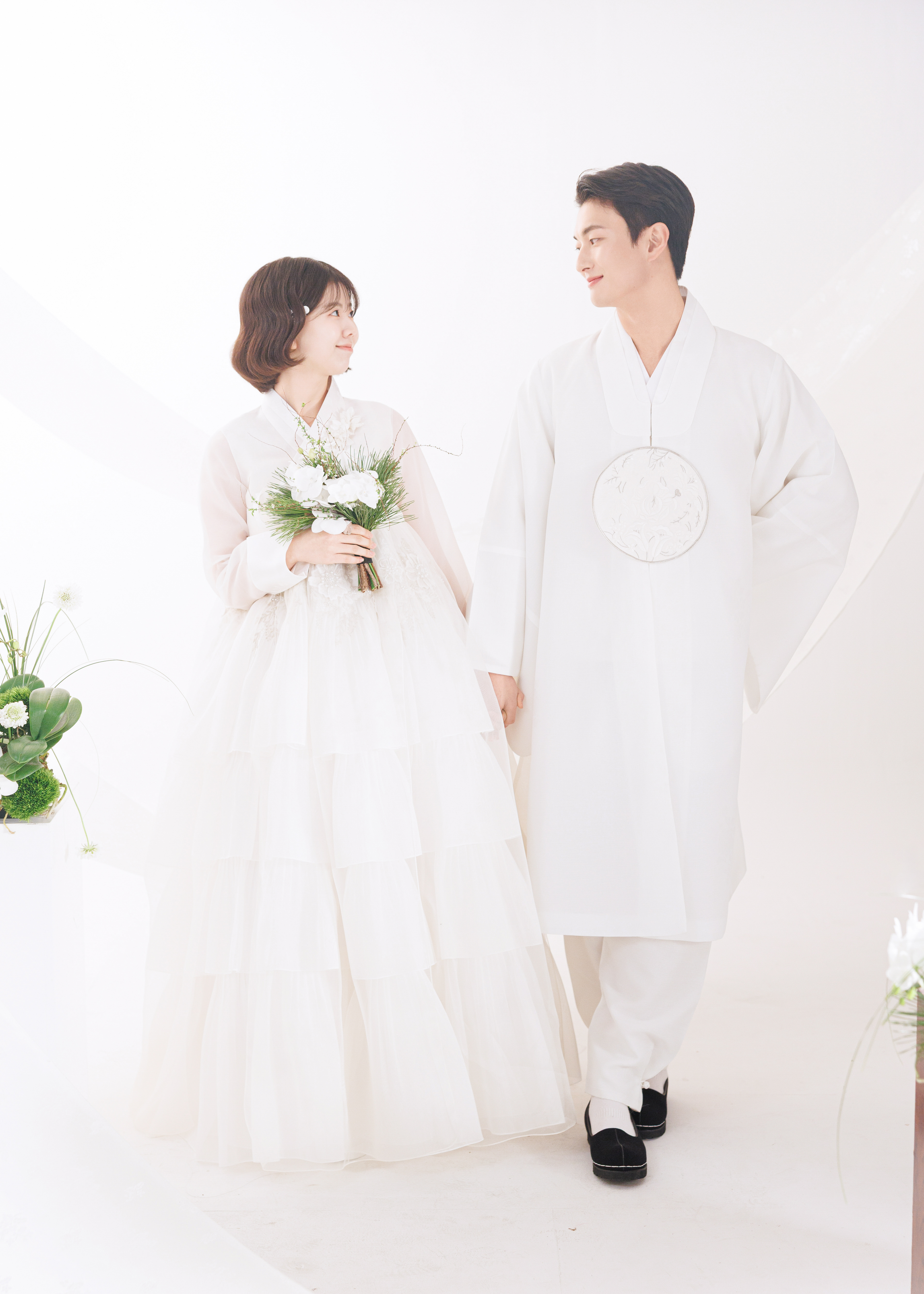 천안 커플사진 순백스튜디오 — 커플 한복 프로필 사진 후기 1