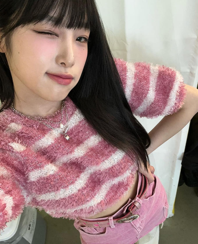 최예나 사복