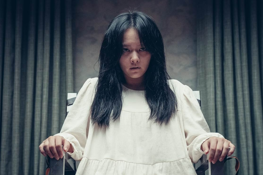 영화 '거룩한 밤: 데몬 헌터스' 리뷰 (2025) ❘ 마동석의 오컬트 액션 도전