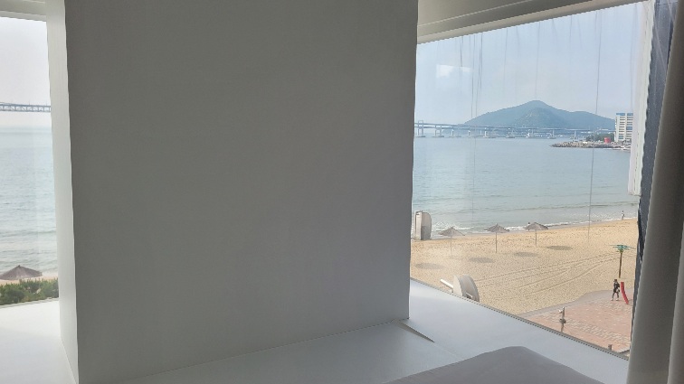 광안리 호텔 1 캡슐 럭셔리 오션 2층 하프 후기