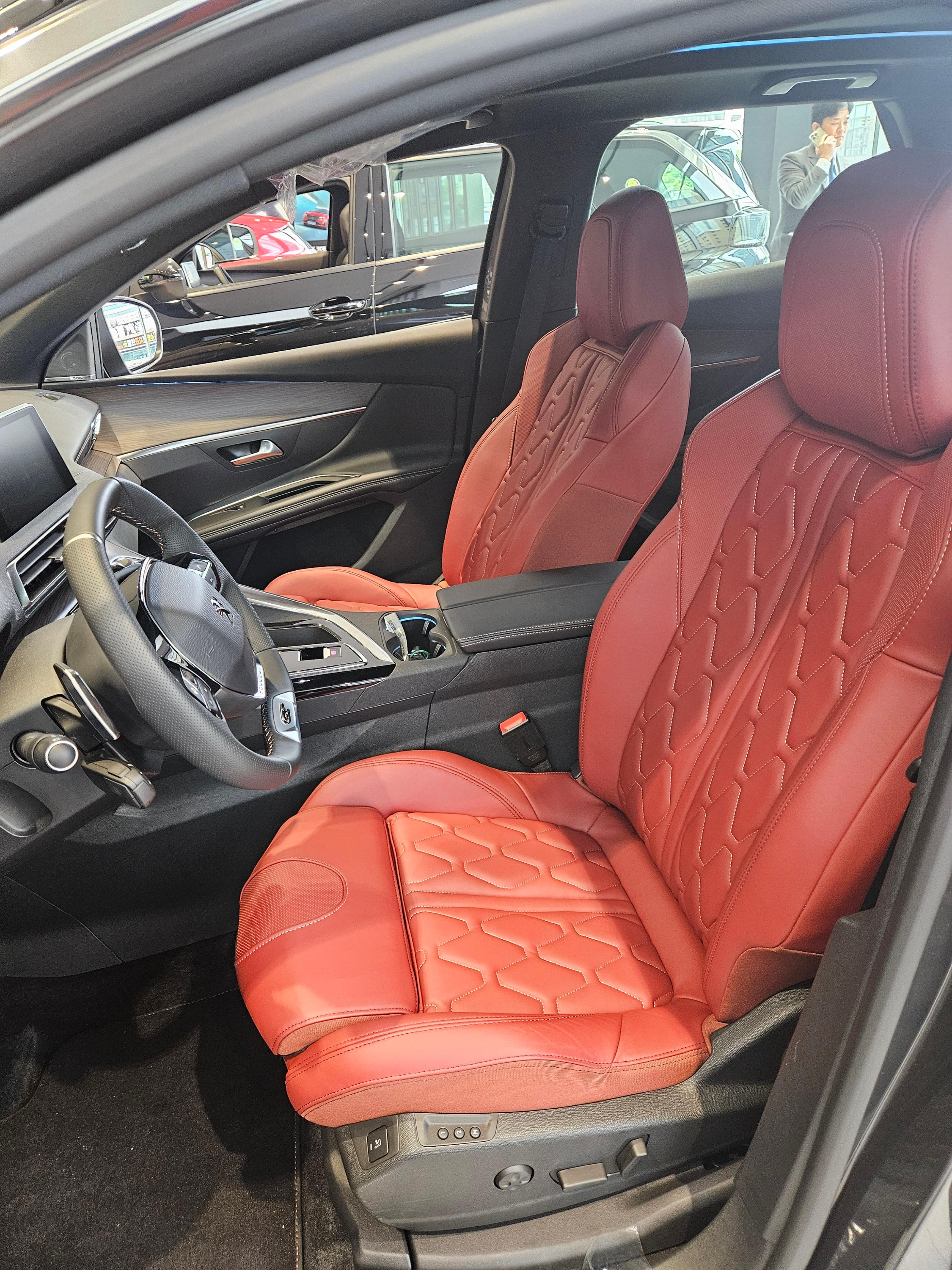 푸조 6월 프로모션