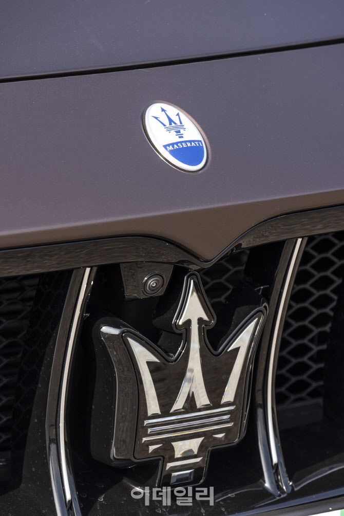 마세라티 SUV 역작 '그레칼레'
