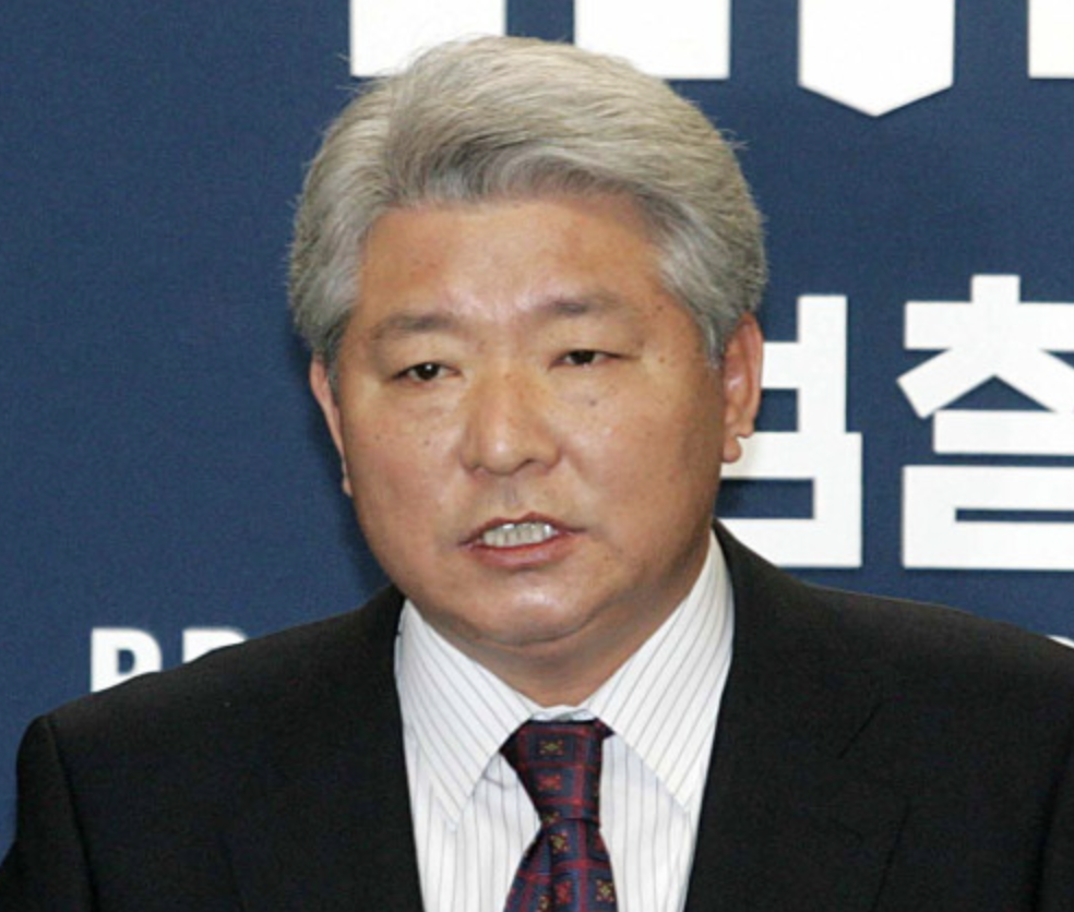 김홍일 프로필