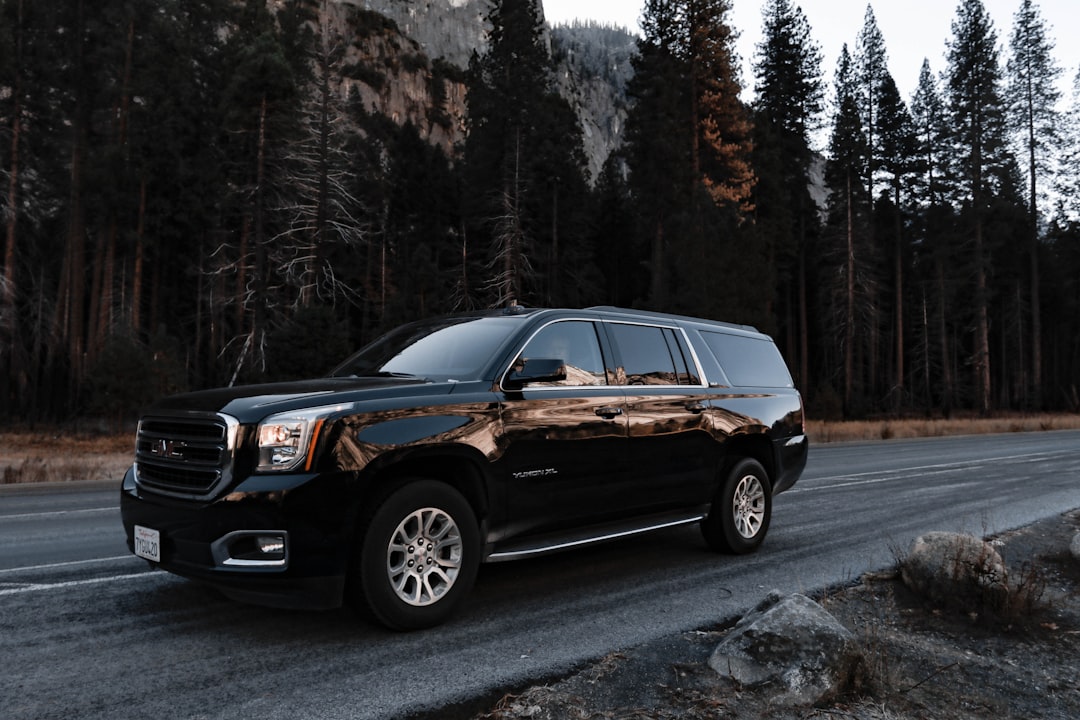 SUV