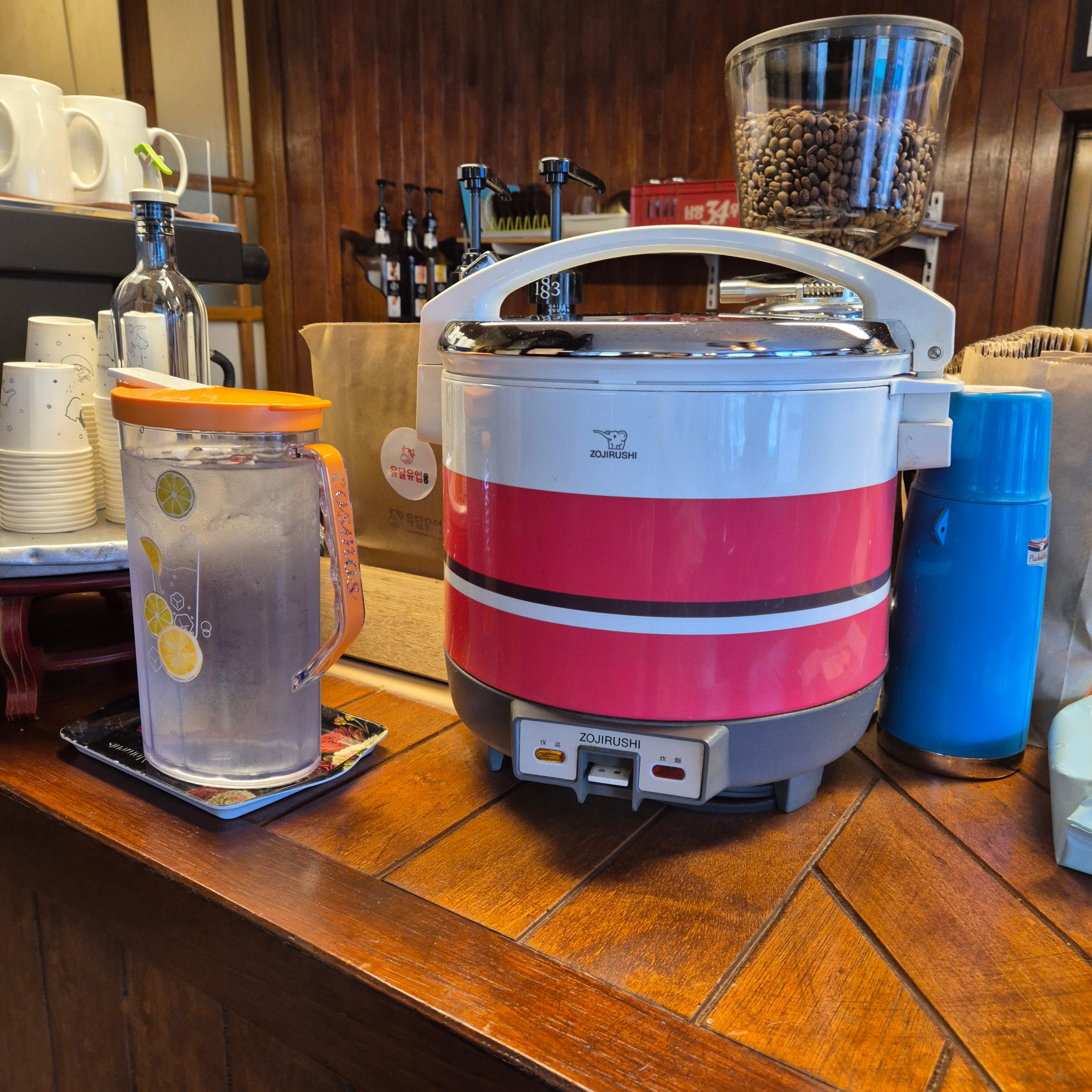 유달유업&amp;#44; 목포 비엔나커피&amp;#44; 지구마불 세계여행&amp;#44;유달유업&amp;#44;목포카페추천&amp;#44;목포비엔나커피&amp;#44;지구마불목포&amp;#44;원지맛집&amp;#44;목포레트로카페&amp;#44;목포복고카페&amp;#44;목포여행카페&amp;#44;카페유달유업&amp;#44;북항로맛집&amp;#44;목포가볼만한곳