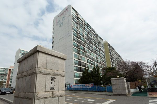 이 대통령 강남불패: 2030 공적주택 119만호 공급 총정리｜수도권 92만호&middot;청년 24만호&middot;신혼부부 대상은?