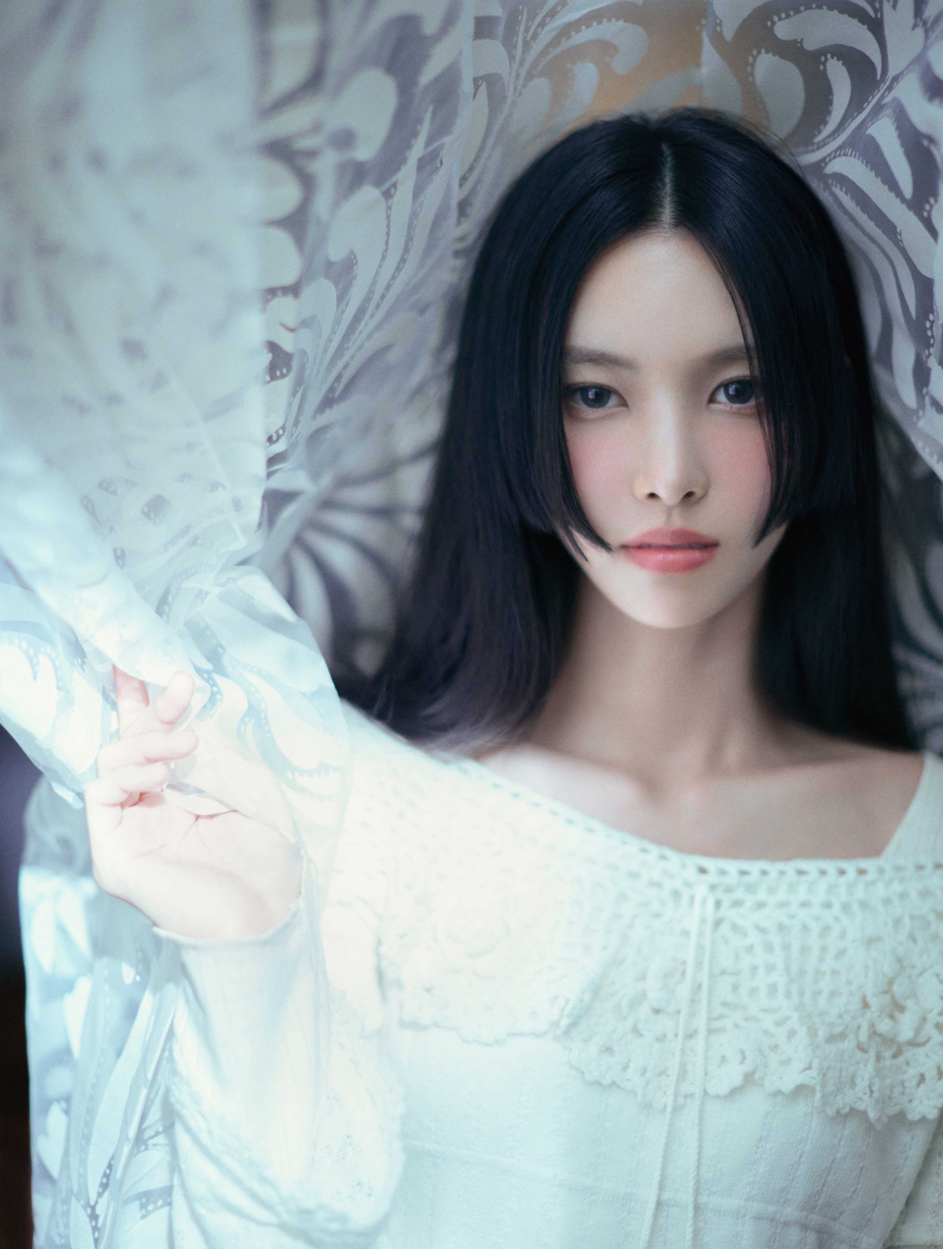 #ILLIT &lsquo;SUPER REAL ME&rsquo; Concept Photo (SUPER ME Ver.)