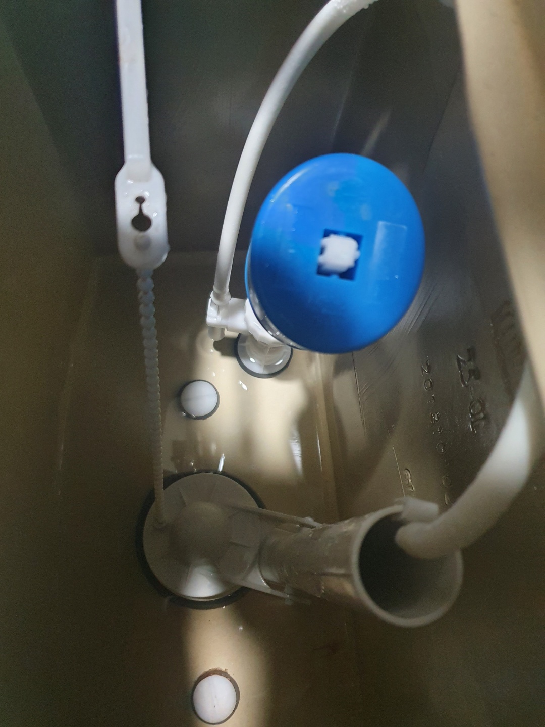 양변기-변기줄-끊어진-모습-1