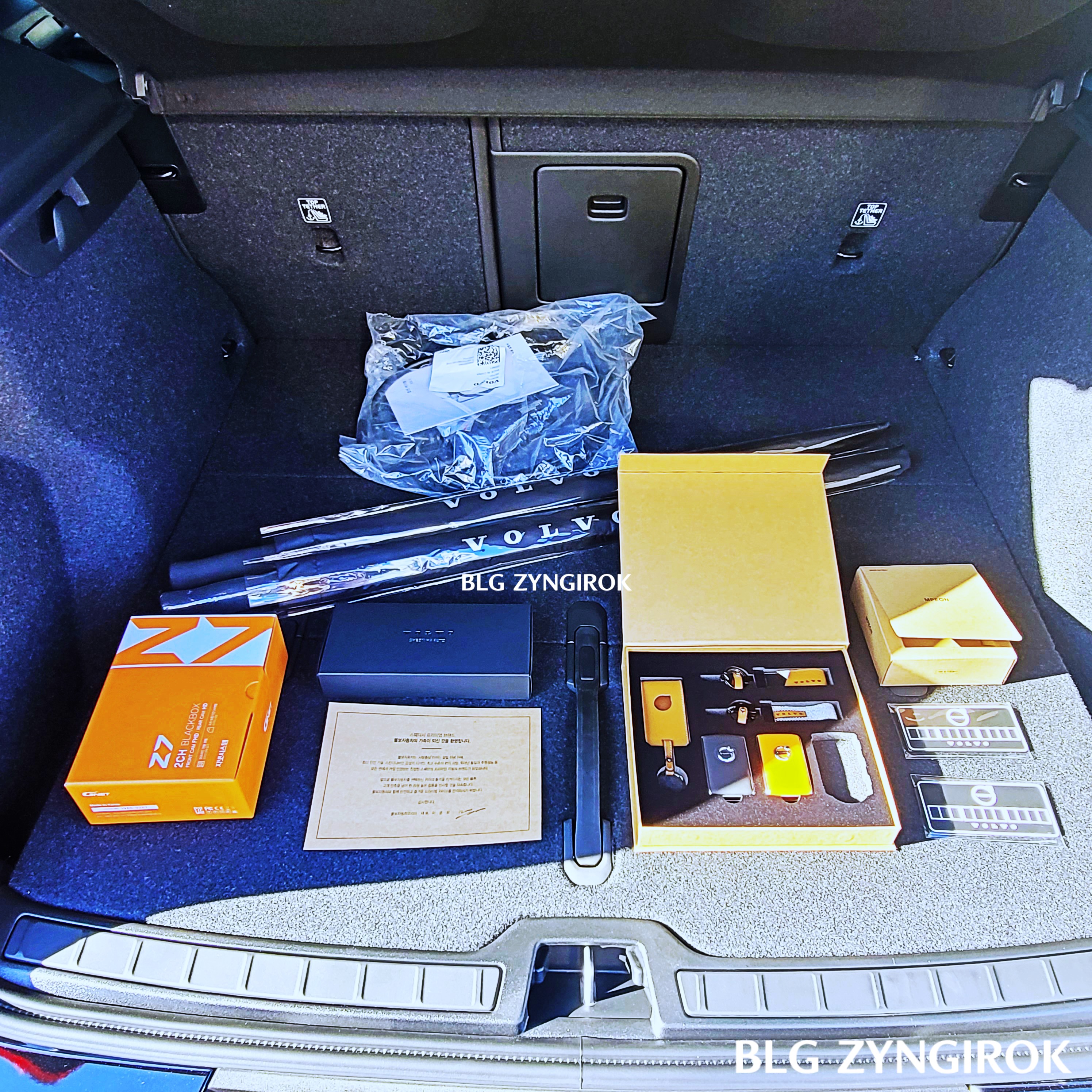 볼보 XC40 웰컴팩이다.