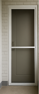 아파트 현관 방충망