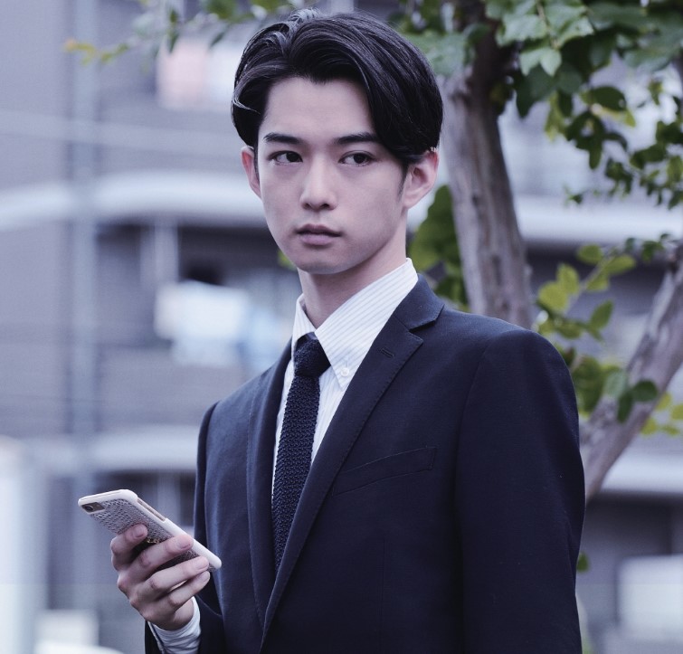 스마트폰을-떨어뜨렸을-뿐인데-사진10