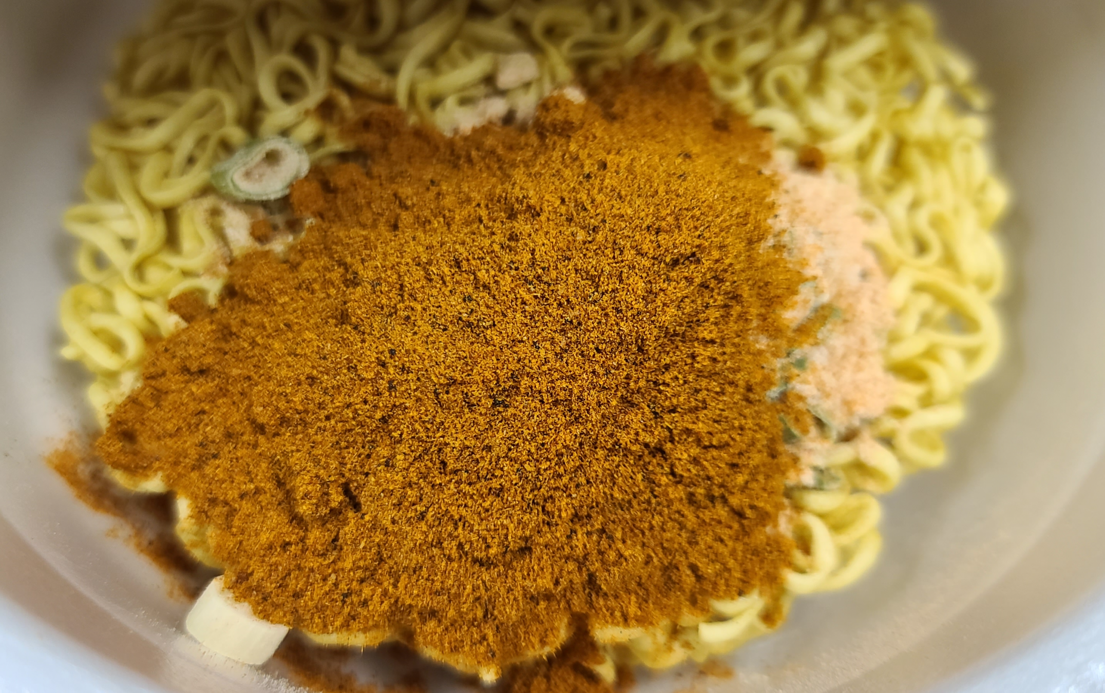 일본라멘 일본컵라면 이노쇼 카라카라우오 컵라면 매운라멘 내용물 스프종류 후첨스프