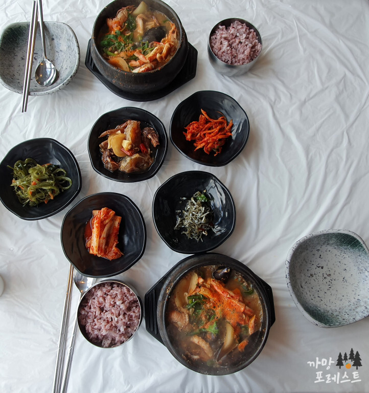 바다풍경 상차림